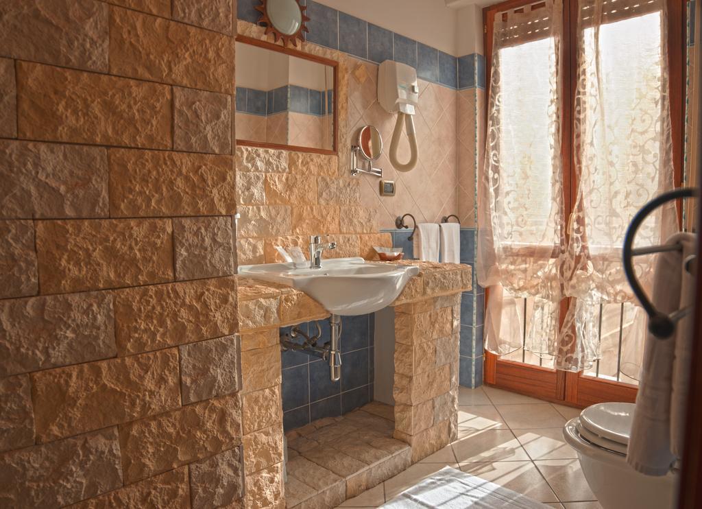 La Manta Guest House Alghero Eksteriør billede