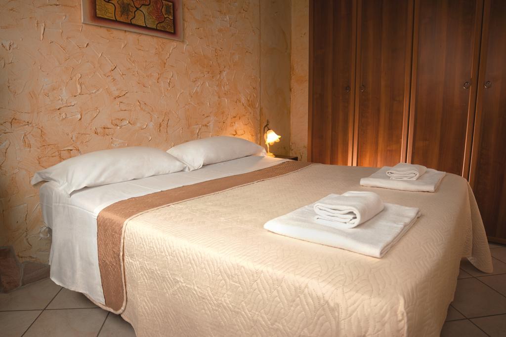 La Manta Guest House Alghero Eksteriør billede
